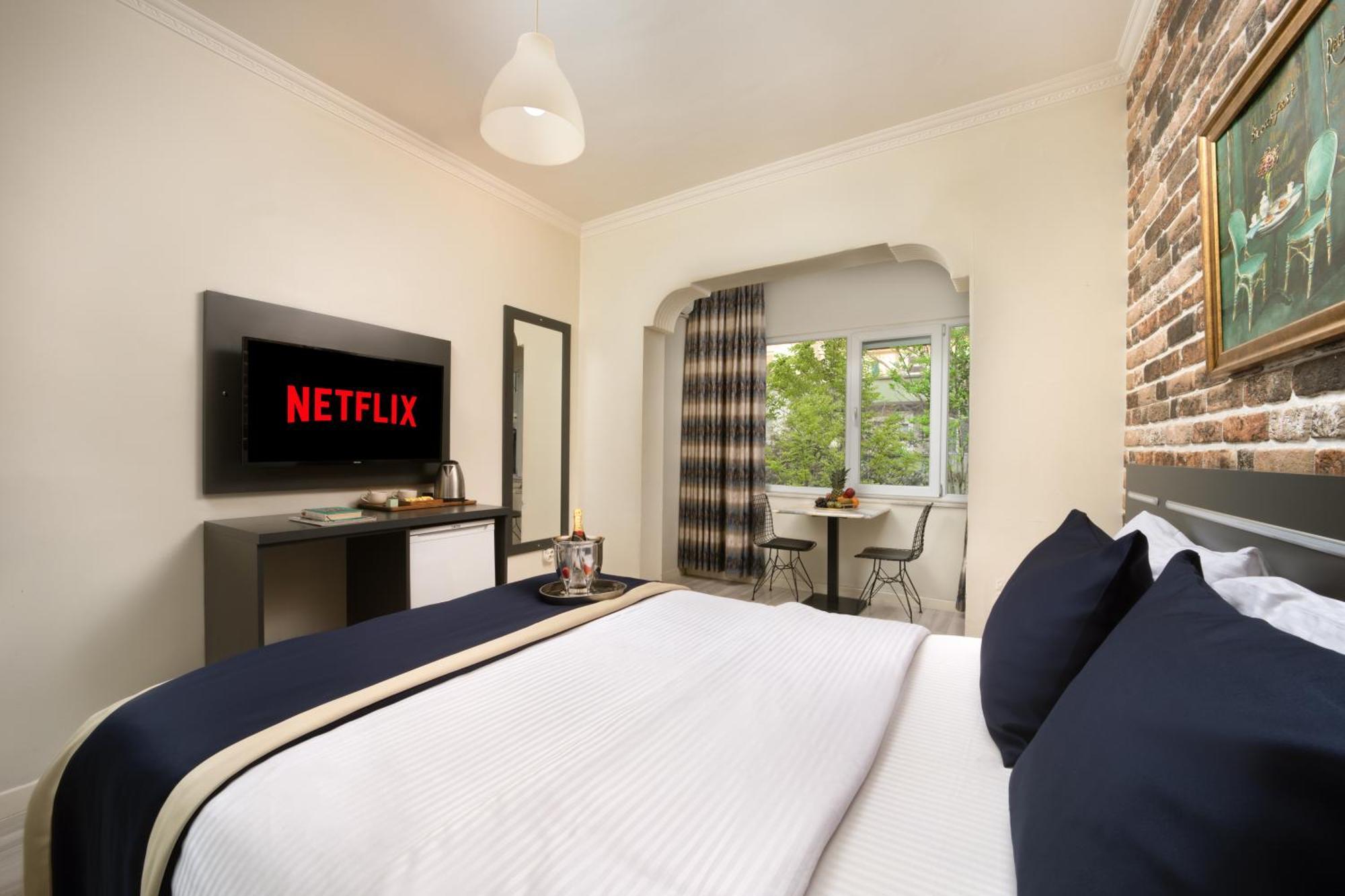 Istanbul Hotel & Suites — Photos 3